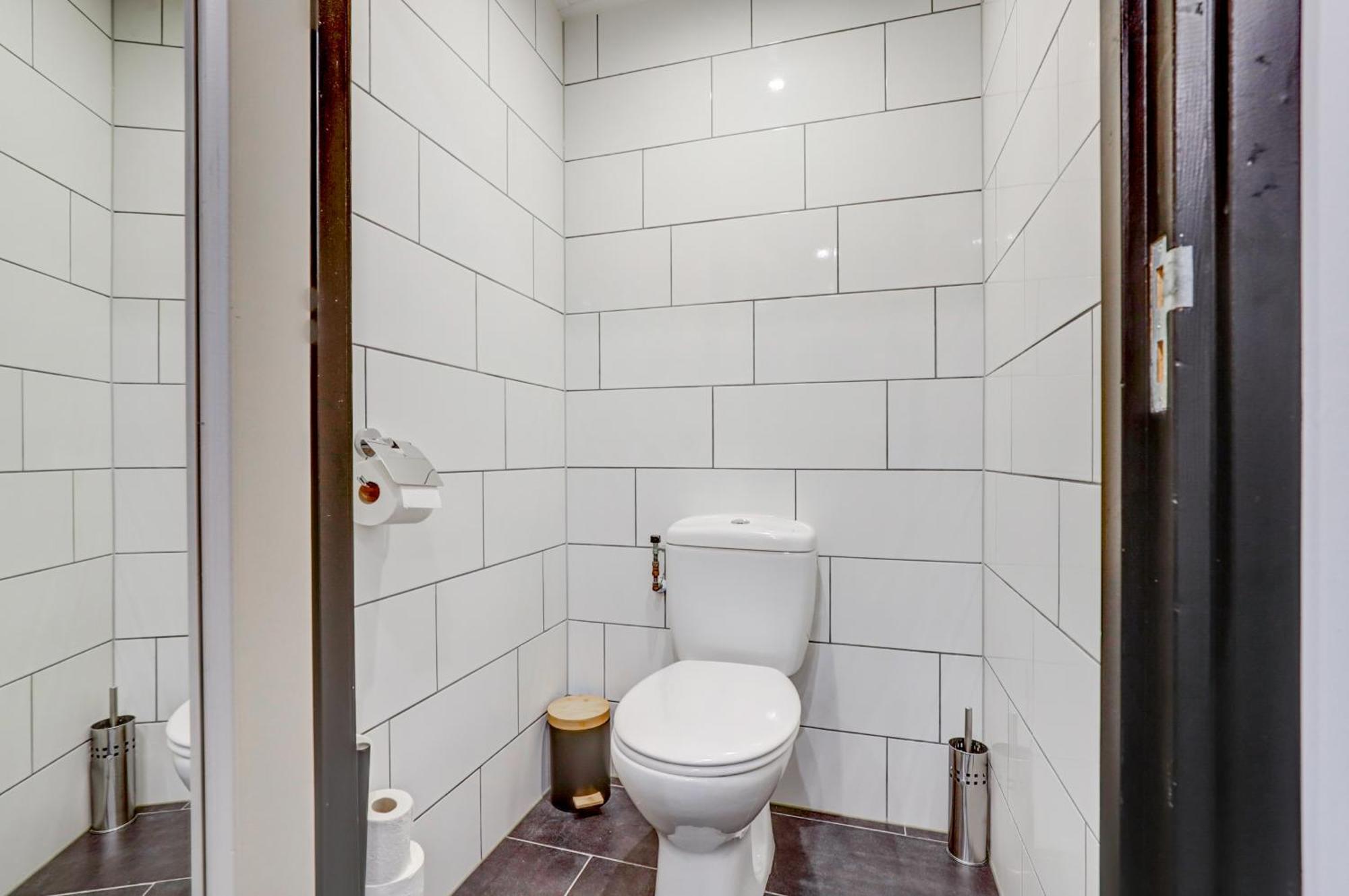 Oud-Beijerland Huize Wees Nobel Bed & Breakfast エクステリア 写真