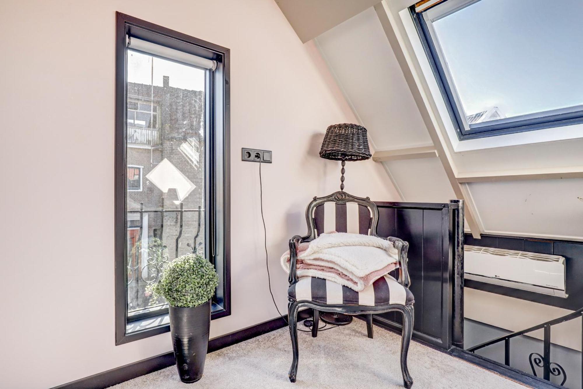 Oud-Beijerland Huize Wees Nobel Bed & Breakfast エクステリア 写真